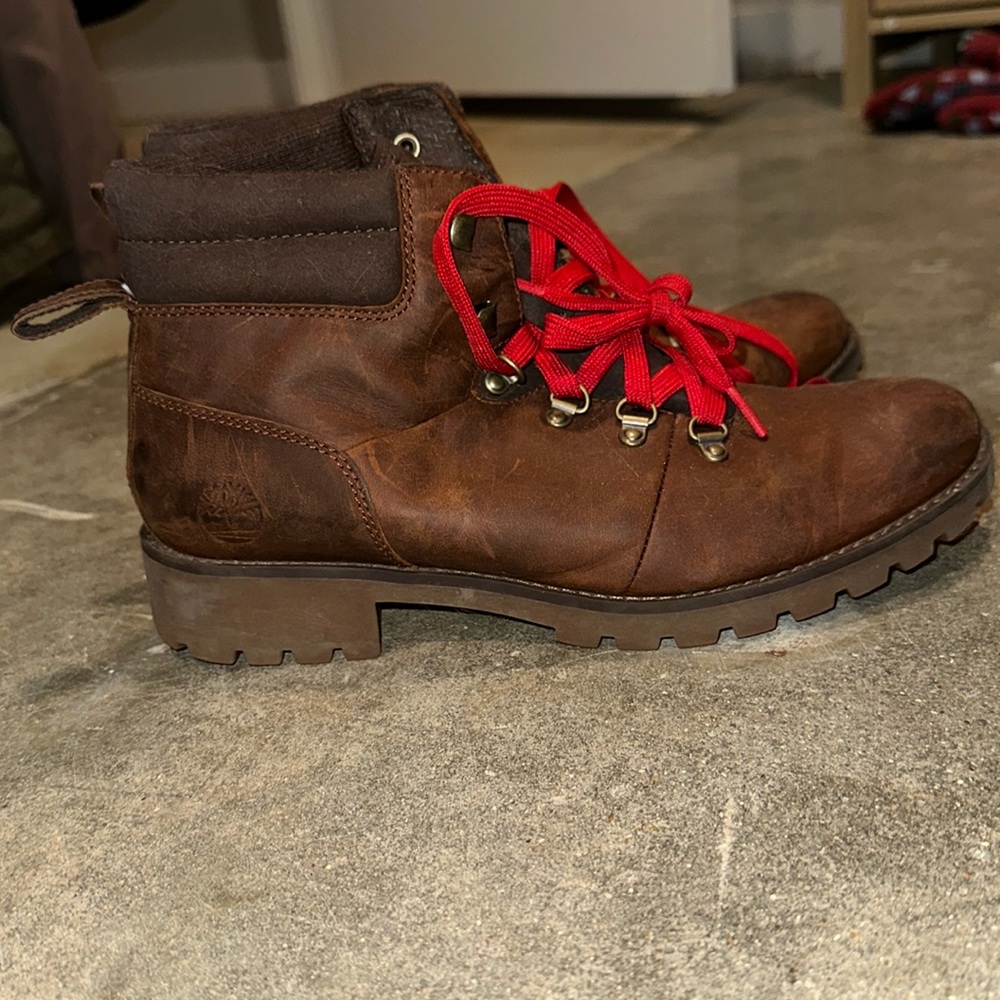 Women’s size 9 timberland boots